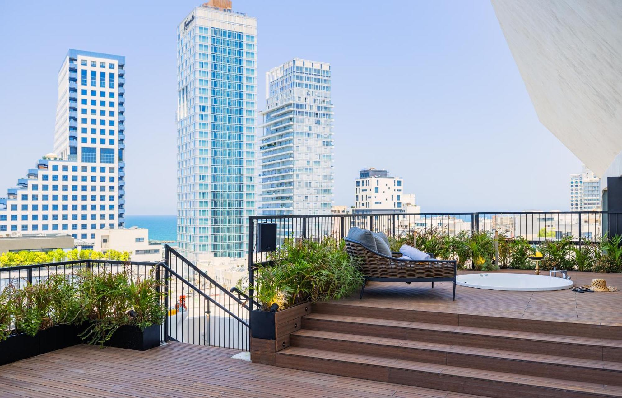 Brown Lighthouse Tel Aviv, A Member Of Brown Hotels Exterior photo